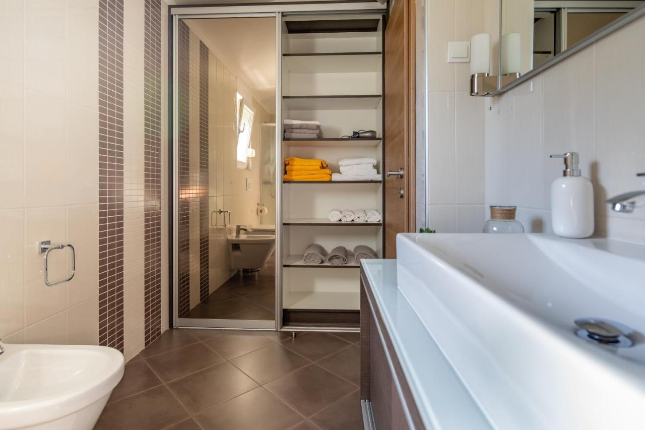 Penthouse Gea Apartment Premantura Bagian luar foto