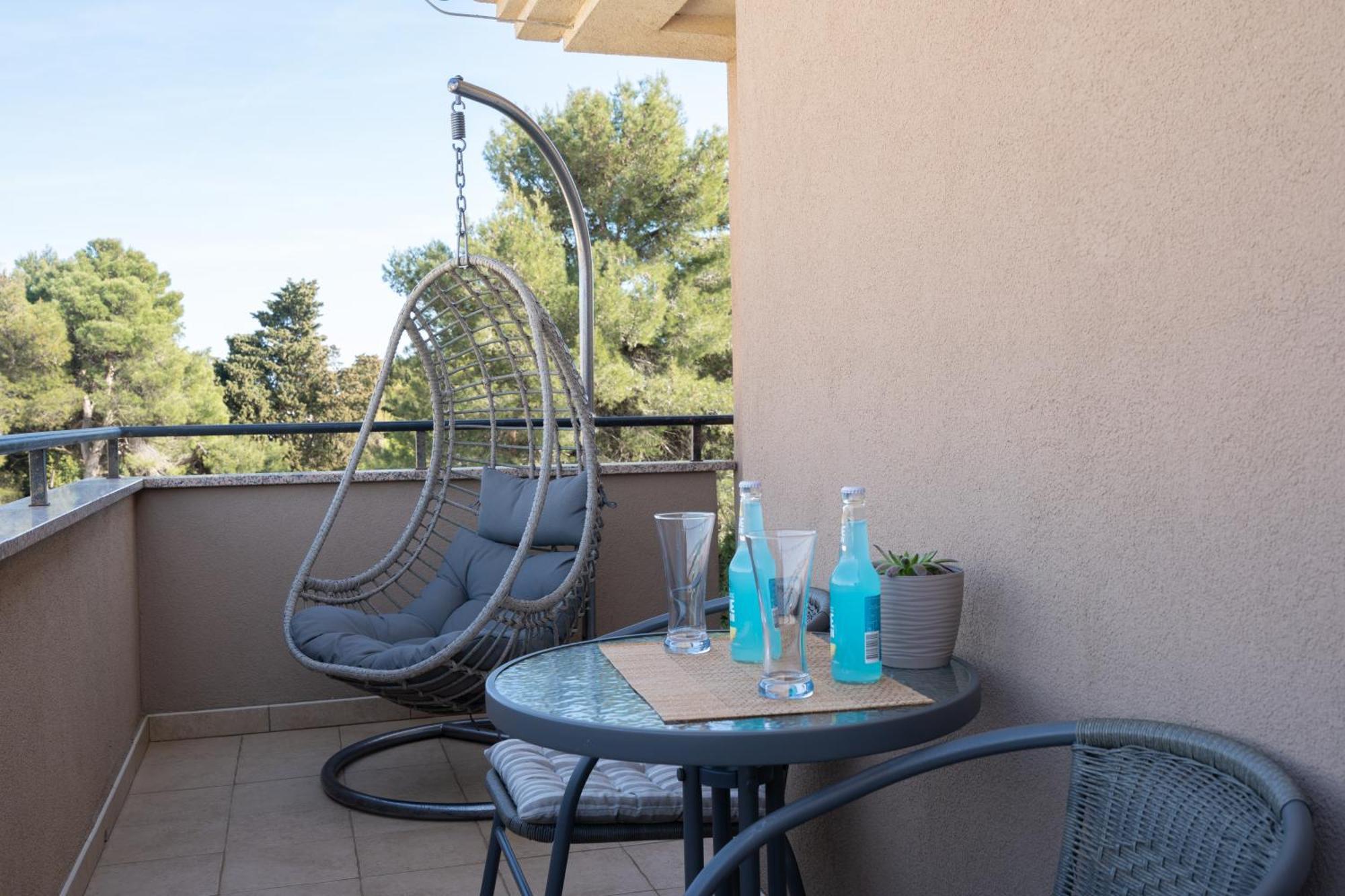 Penthouse Gea Apartment Premantura Bagian luar foto